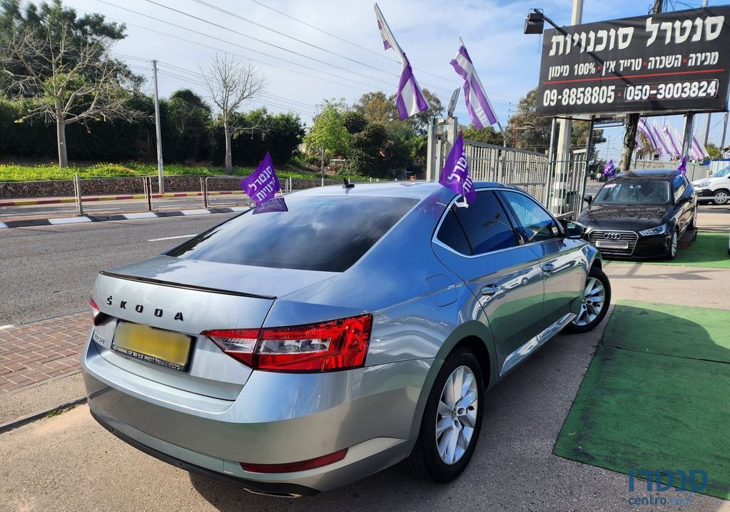 2021' Skoda Superb סקודה סופרב photo #2