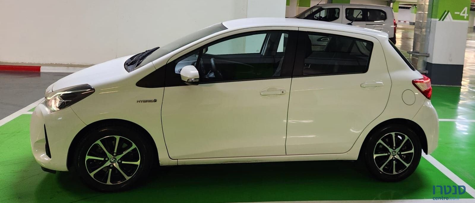 2020' Toyota Yaris טויוטה יאריס photo #5