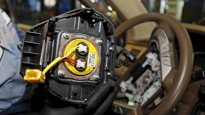 Honda, NHTSA confirm 18th Takata airbag death
