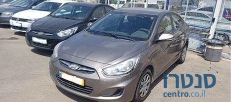 2013' Hyundai i25 i25 יונדאי photo #2