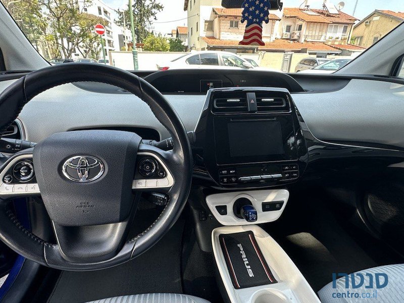 2016' Toyota Prius טויוטה פריוס photo #2