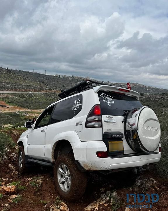 2005' Toyota Land Cruiser טויוטה לנד קרוזר photo #5