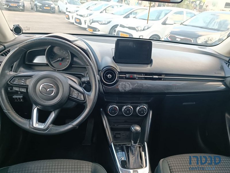 2019' Mazda 2 מאזדה photo #3