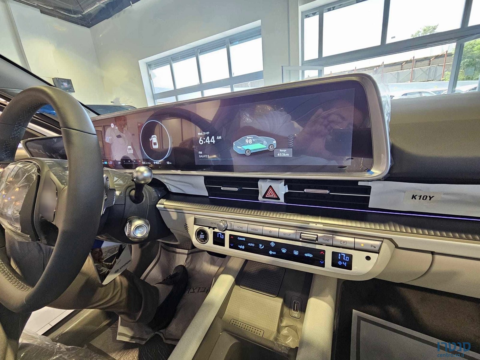 2024' Hyundai Ioniq 6 photo #6