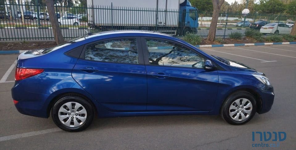 2017' Hyundai i25 יונדאי photo #4