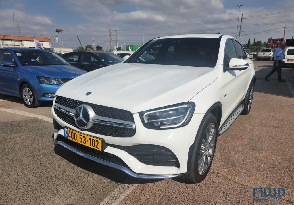 2021' Mercedes-Benz Glc-Class מרצדס photo #3