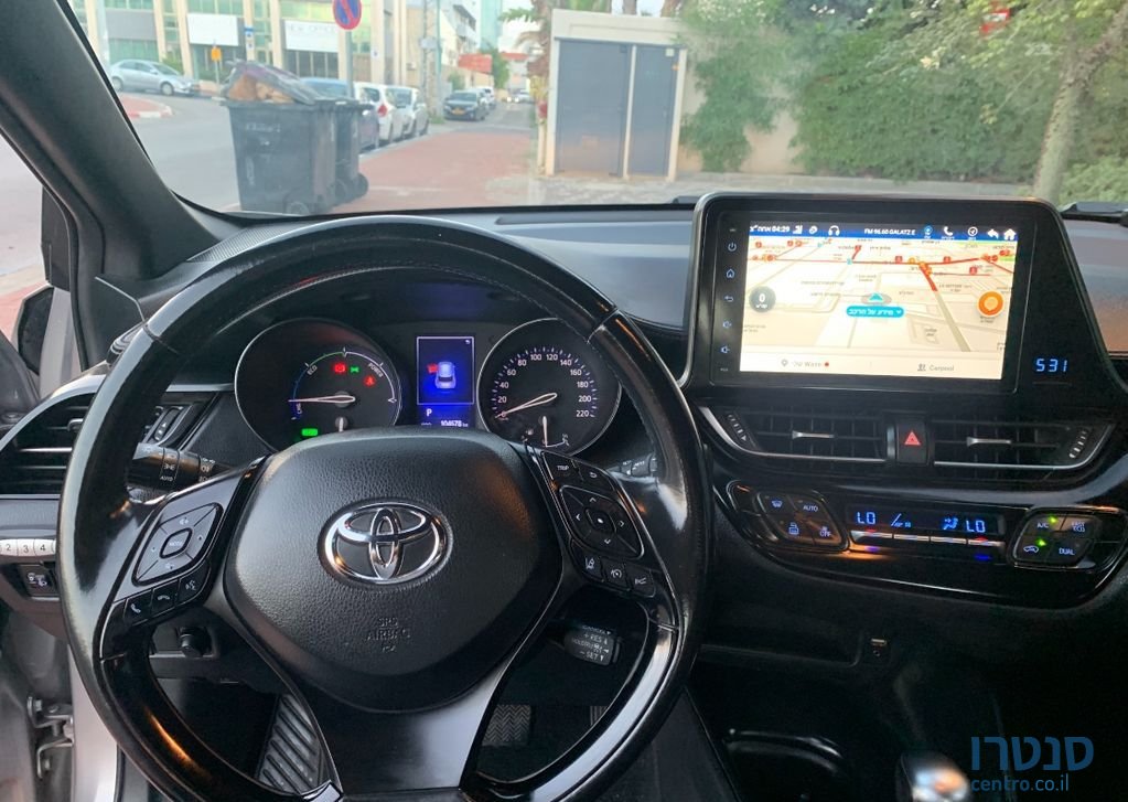 2017' Toyota C-Hr טויוטה photo #3