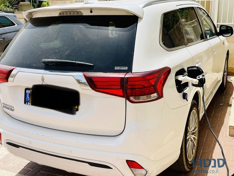 2021' Mitsubishi Outlander מיצובישי אאוטלנדר photo #1