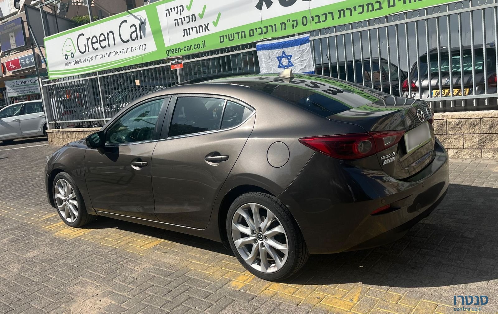 2017' Mazda 3 photo #4