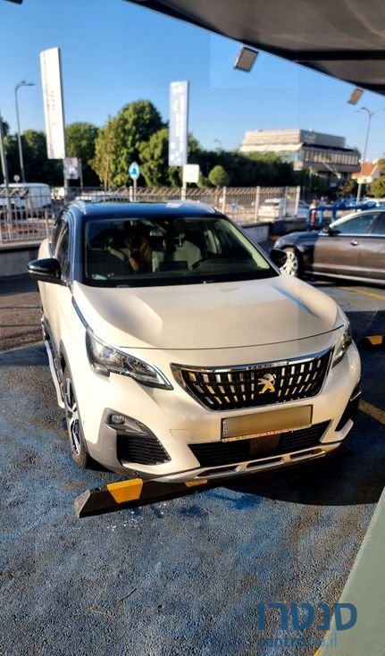 2019' Peugeot 3008 פיג'ו photo #4