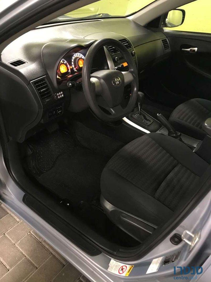 2011' Toyota Corolla טויוטה קורולה photo #2