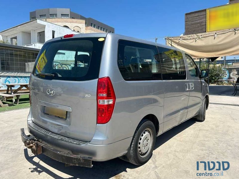 2015' Hyundai H 300 יונדאי photo #2