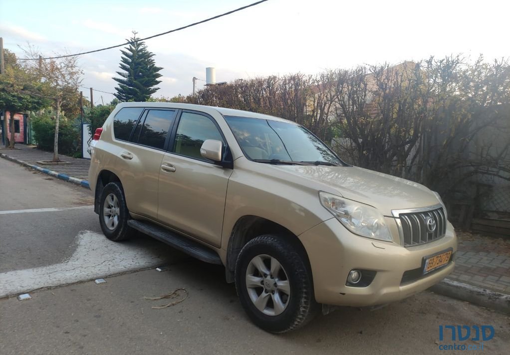 2012' Toyota Land Cruiser טויוטה לנד קרוזר photo #1