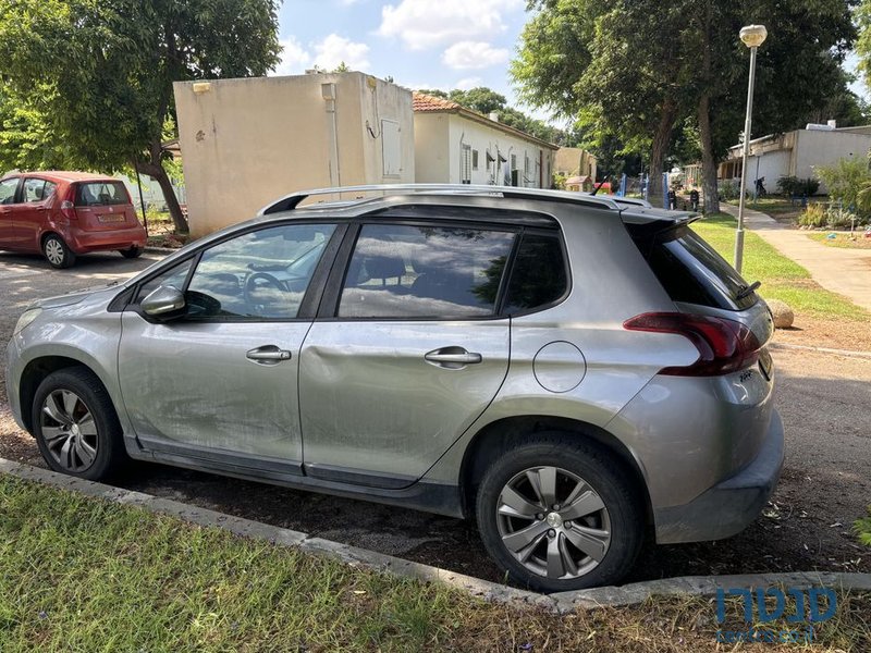 2017' Peugeot 2008 פיג'ו photo #4