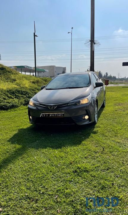 2018' Toyota Corolla טויוטה קורולה photo #1