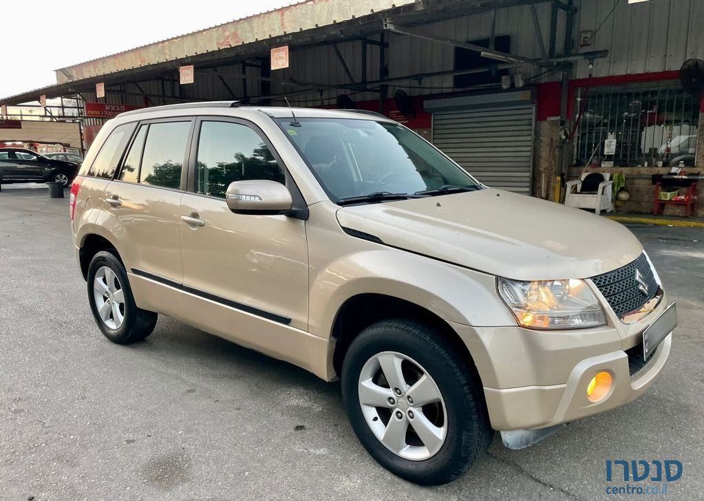 2010' Suzuki Grand Vitara סוזוקי גרנד ויטרה photo #4