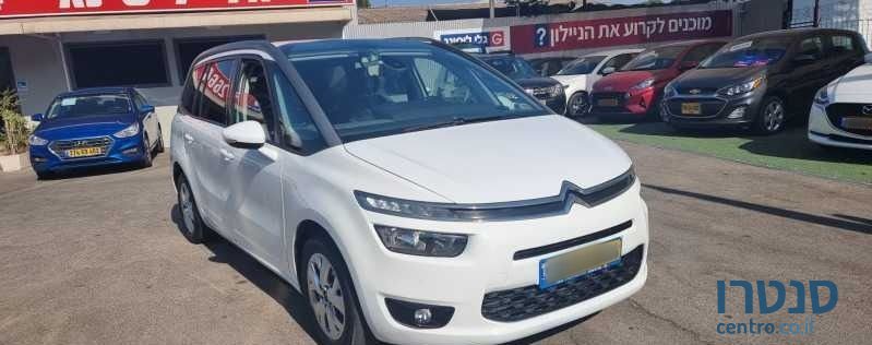 2015' Citroen C4 Picasso סיטרואן C4 פיקאסו photo #6