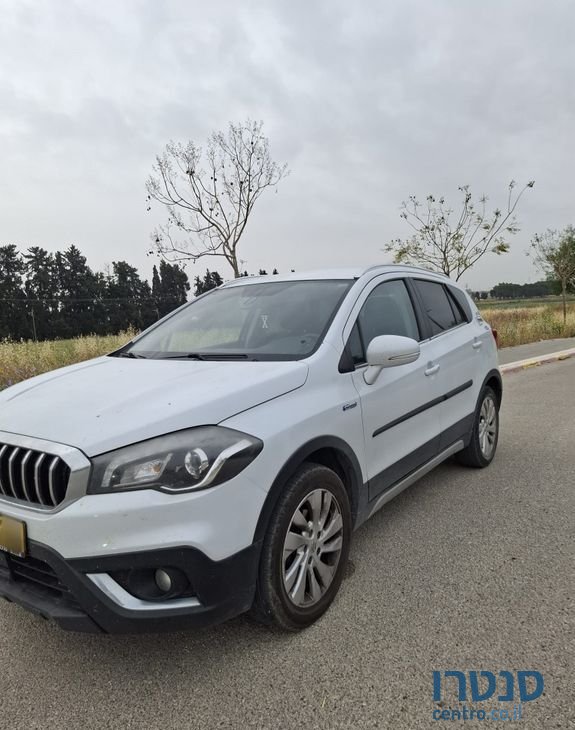 2022' Suzuki SX4 סוזוקי קרוסאובר photo #1