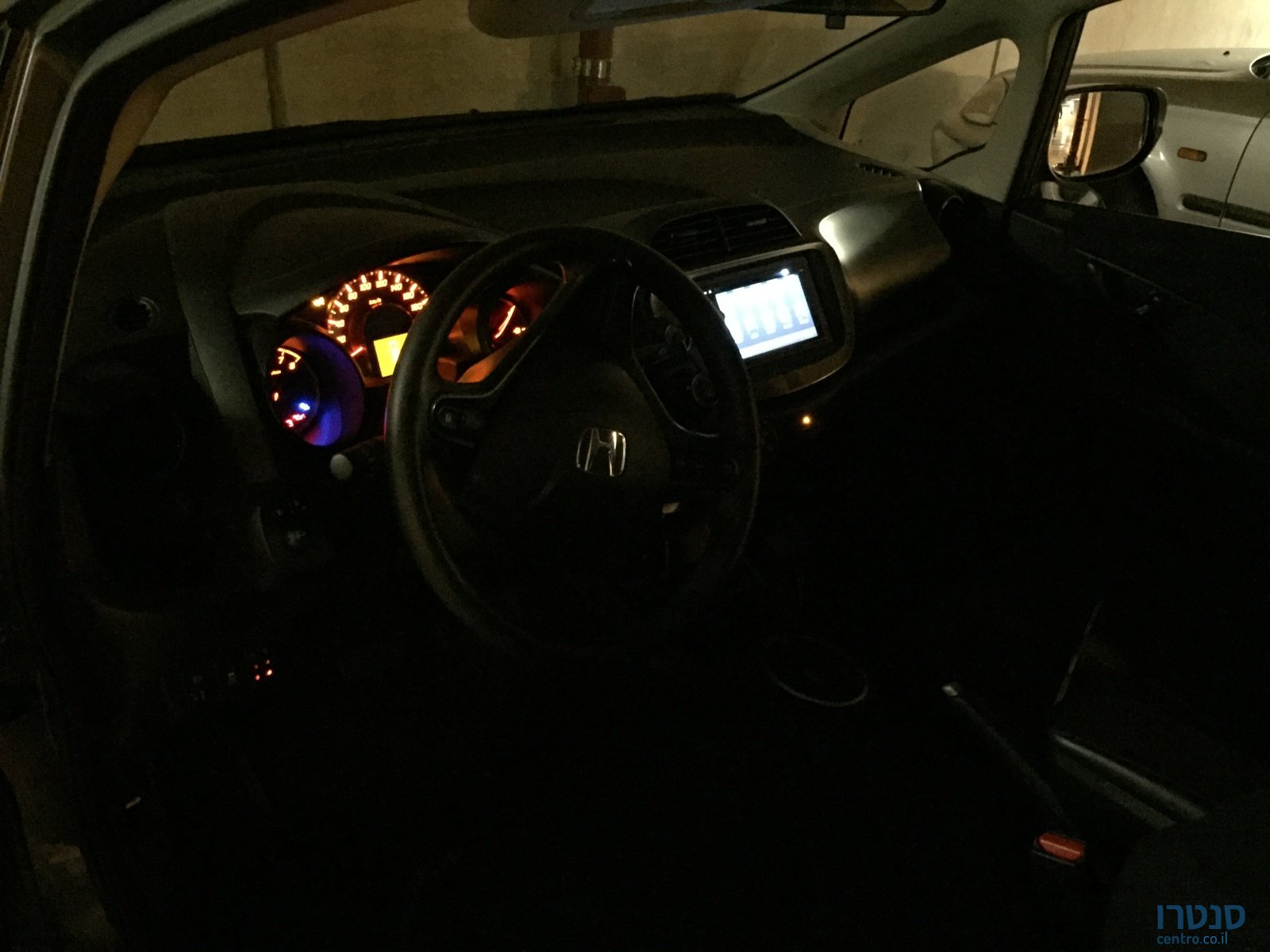 2013' Honda Jazz photo #2