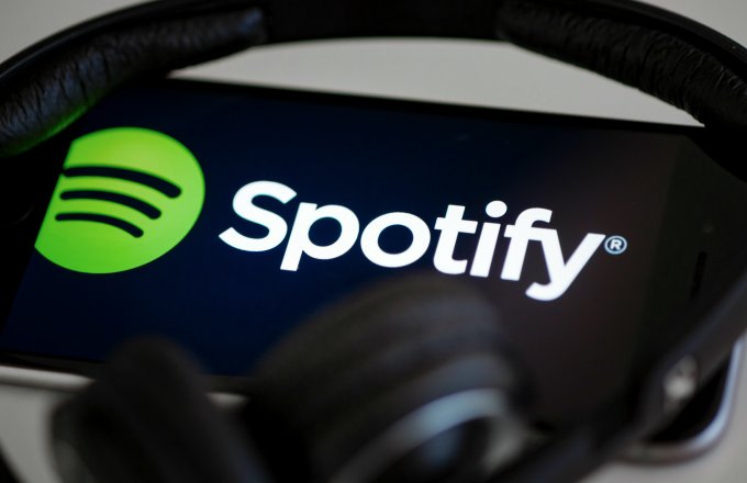 Spotify might be working on an in-car music player