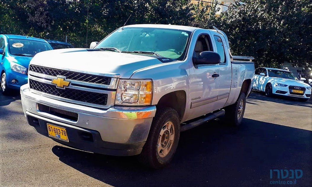 2012' Chevrolet Silverado photo #1