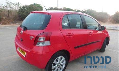 2010' Toyota Yaris טויוטה יאריס photo #3