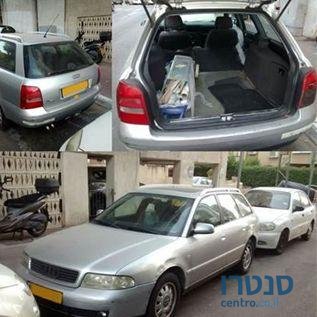 2001' Audi A4 אאודי photo #2