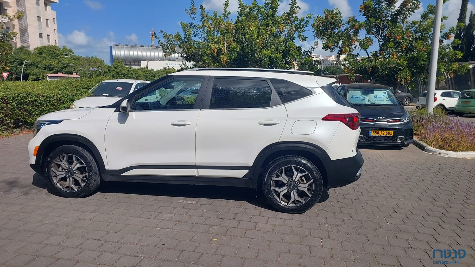 2023' Kia Sportage photo #5