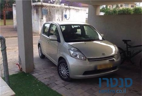 2007' Daihatsu Sirion photo #2