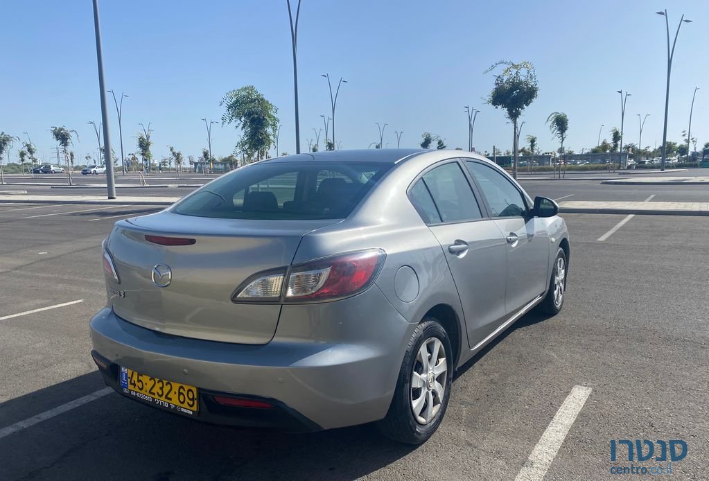 2009' Mazda 3 מאזדה photo #4
