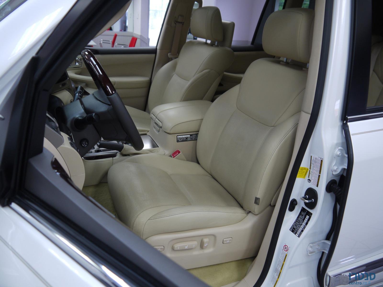 2015' Lexus LX LX 570 photo #4