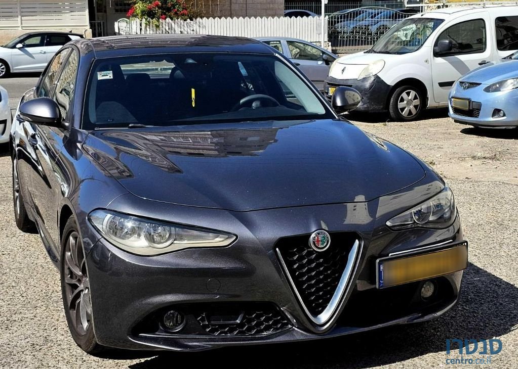 2018' Alfa Romeo Giulia אלפא רומיאו ג'וליה photo #4