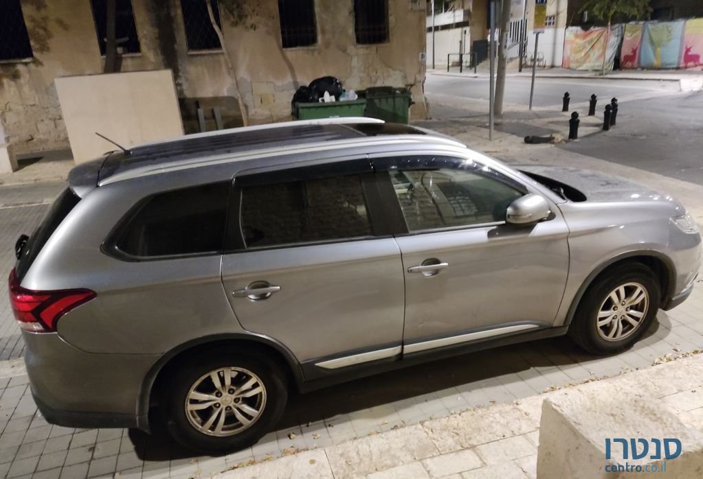 2016' Mitsubishi Outlander מיצובישי אאוטלנדר photo #2