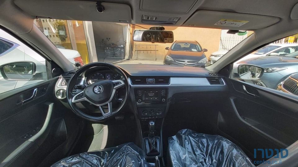 2017' Skoda Rapid photo #3