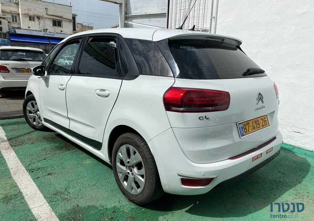 2018' Citroen C4 Picasso סיטרואן C4 פיקאסו photo #3
