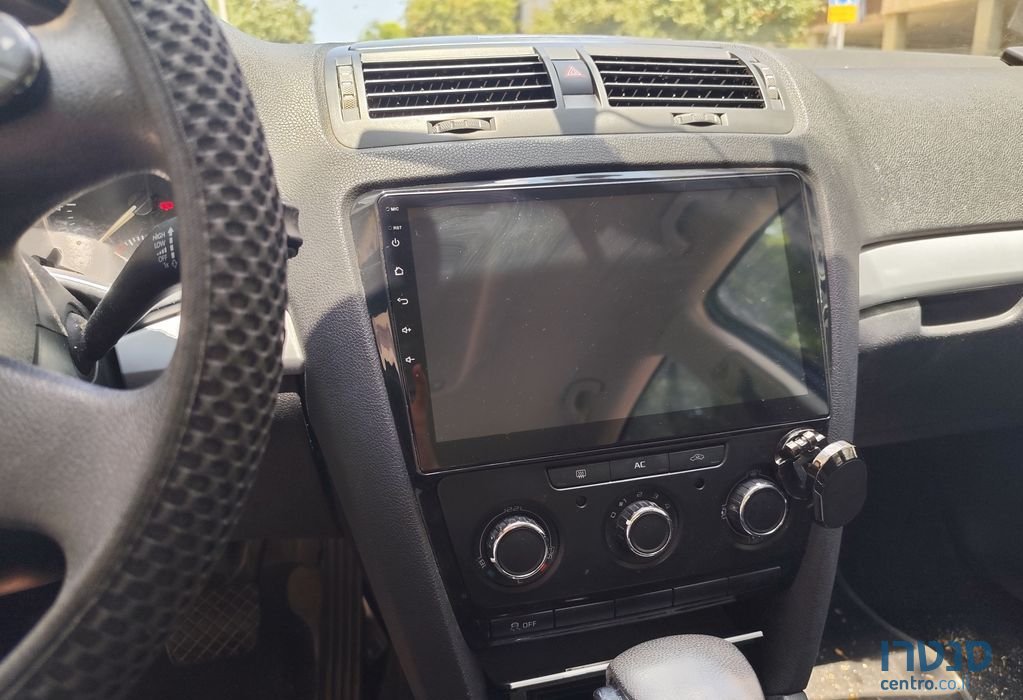 2009' Skoda Octavia סקודה אוקטביה photo #4