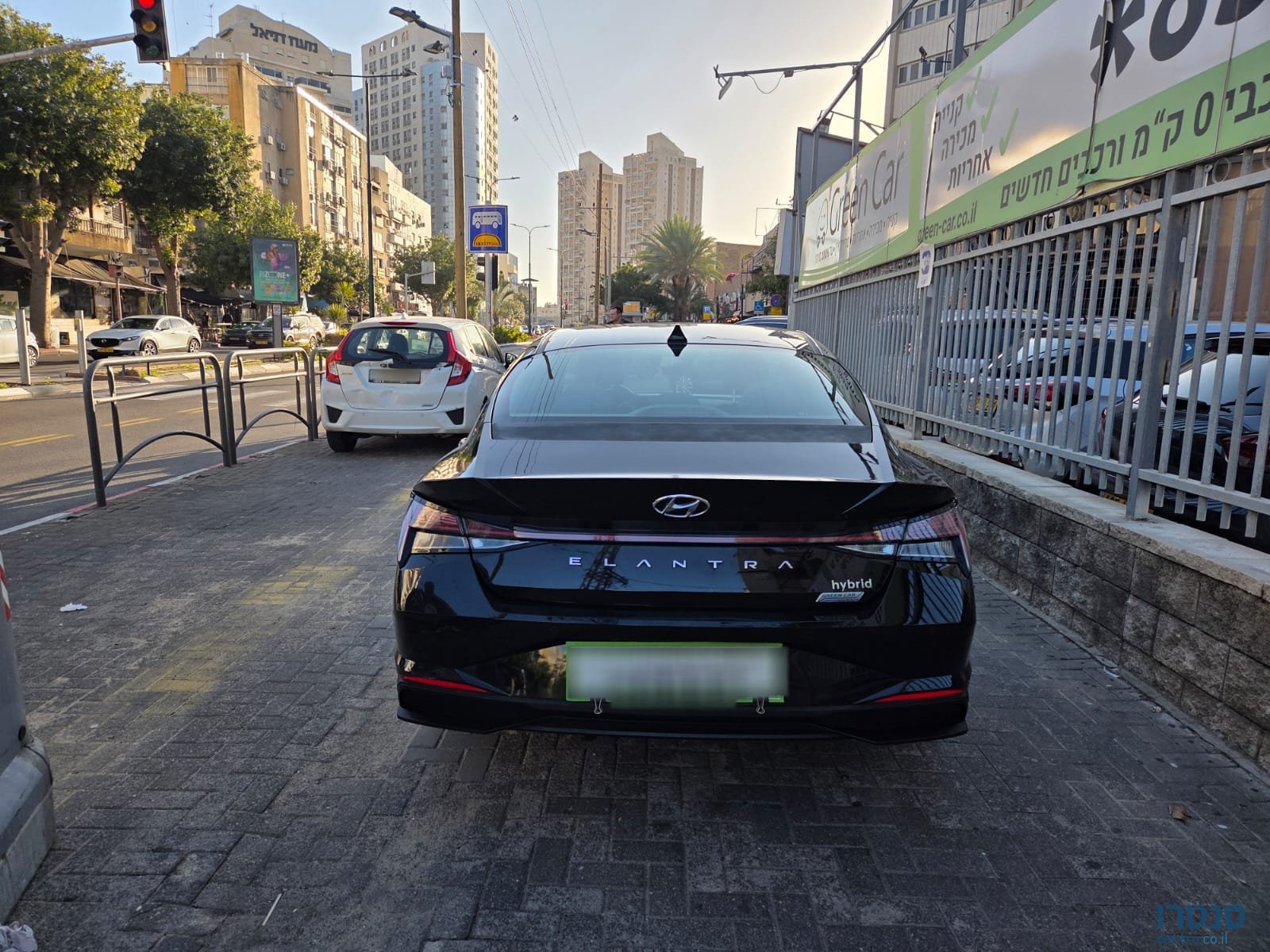 2022' Hyundai Elantra photo #6