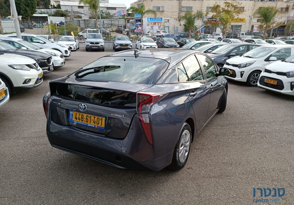 2019' Toyota Prius טויוטה פריוס photo #3