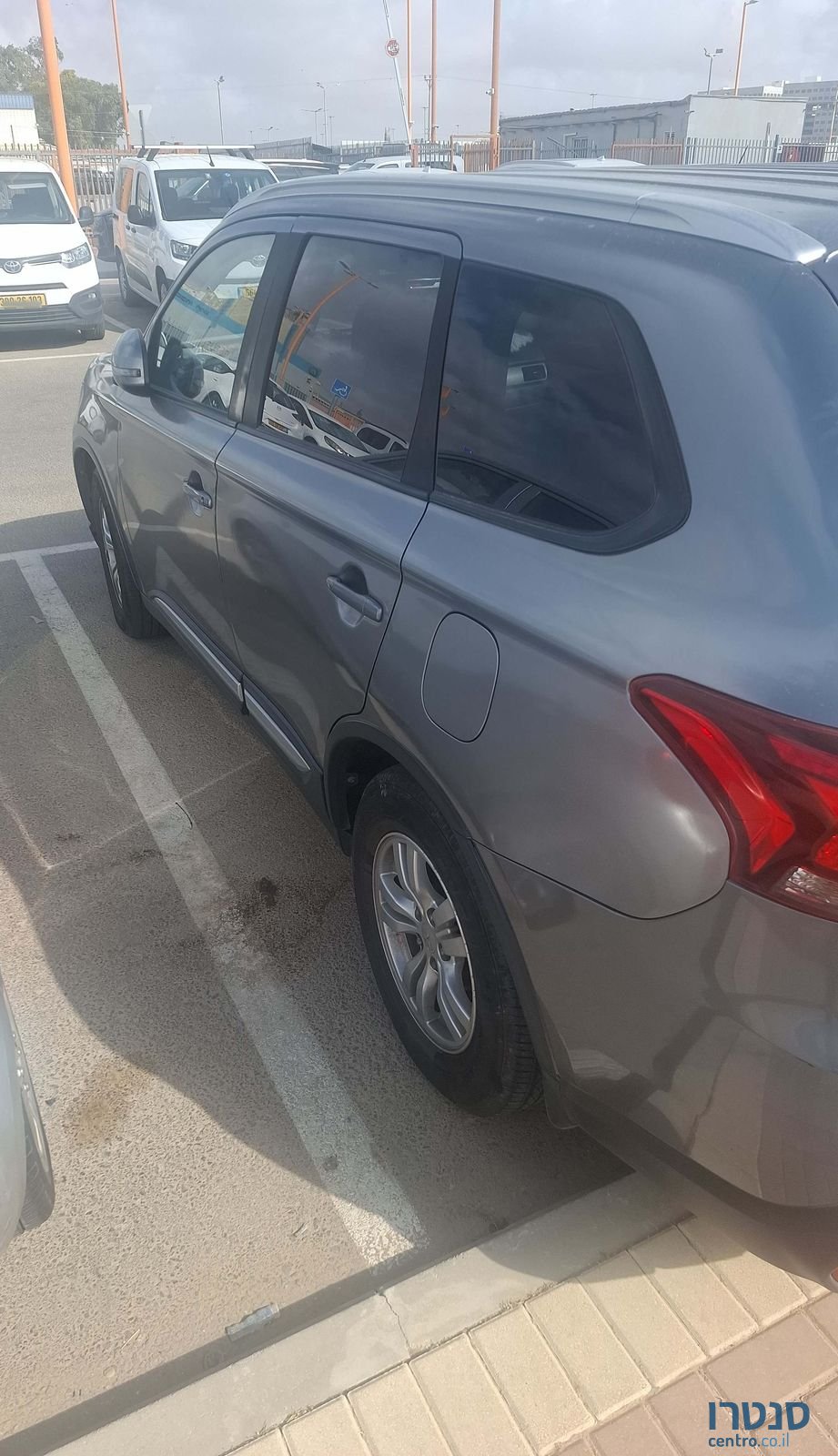 2016' Mitsubishi Outlander מיצובישי אאוטלנדר photo #3