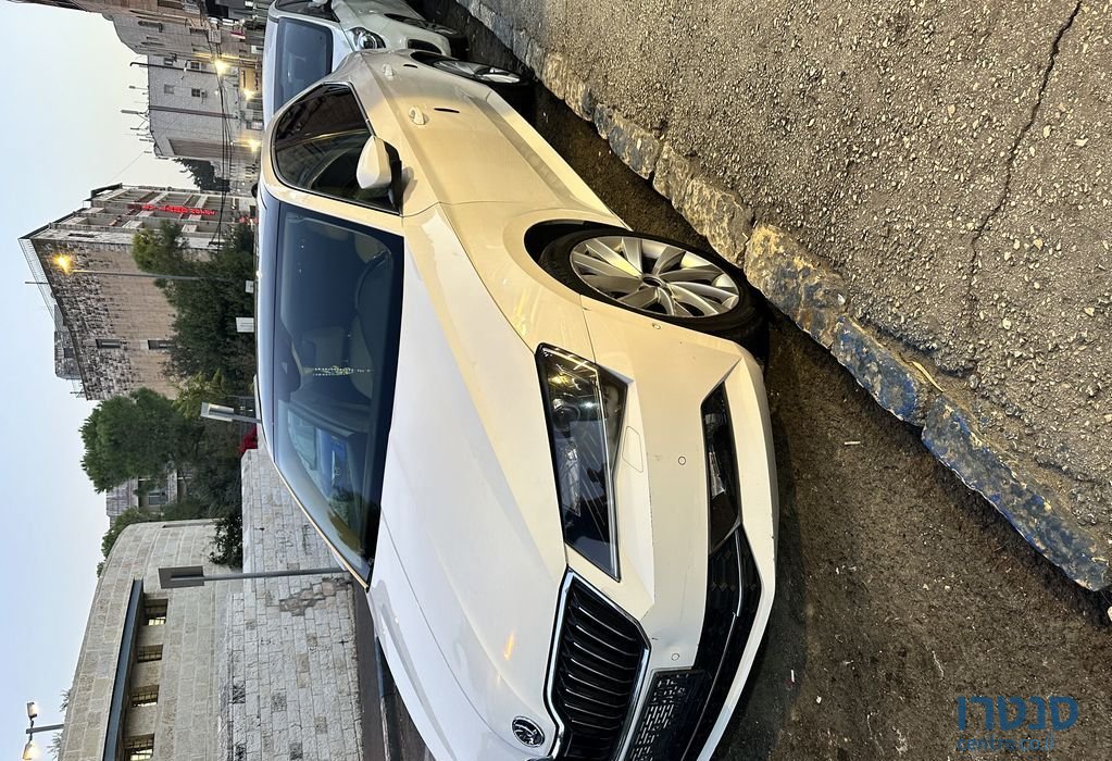 2019' Skoda Superb סקודה סופרב photo #3