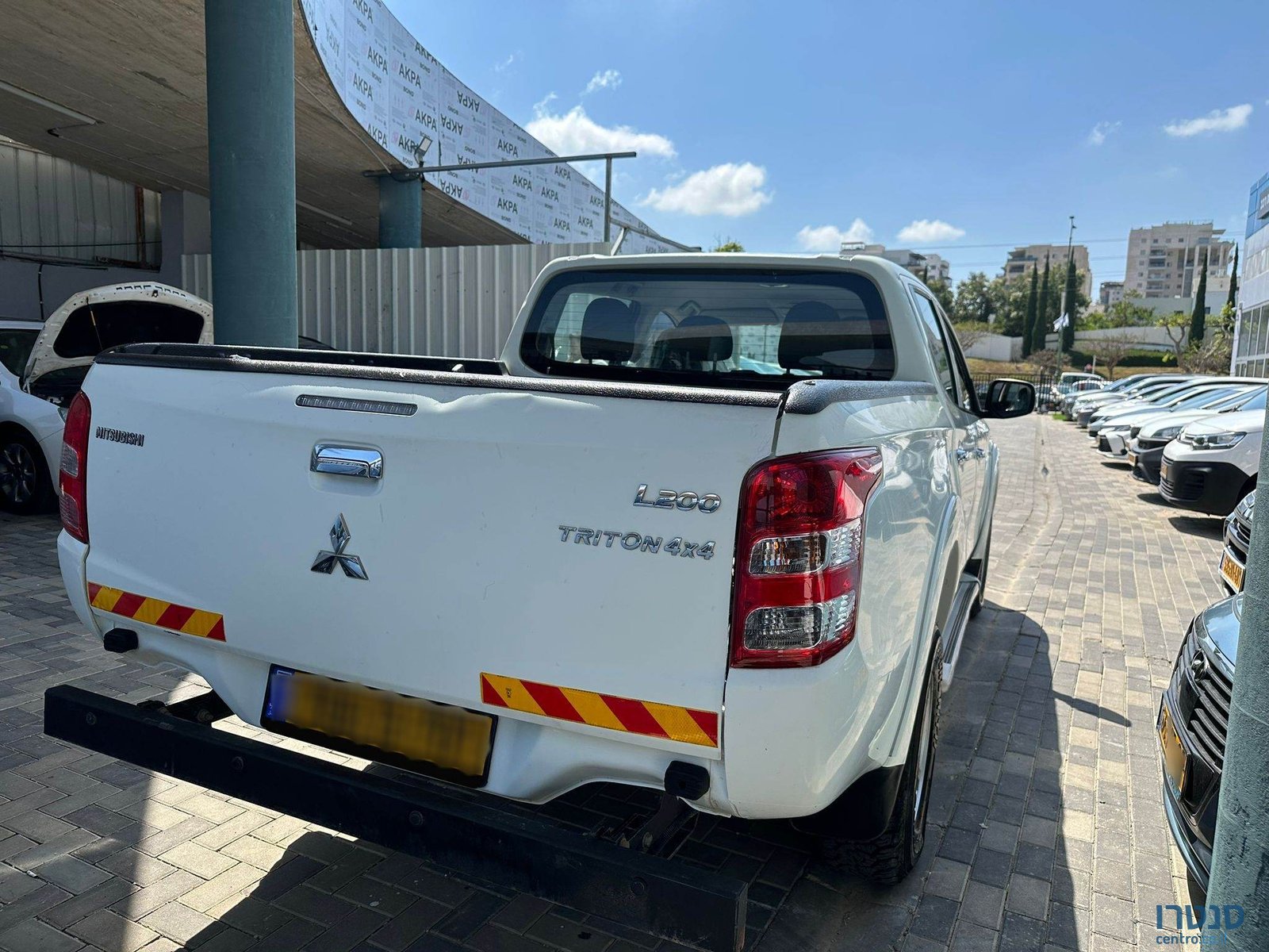 2019' Mitsubishi Triton photo #4