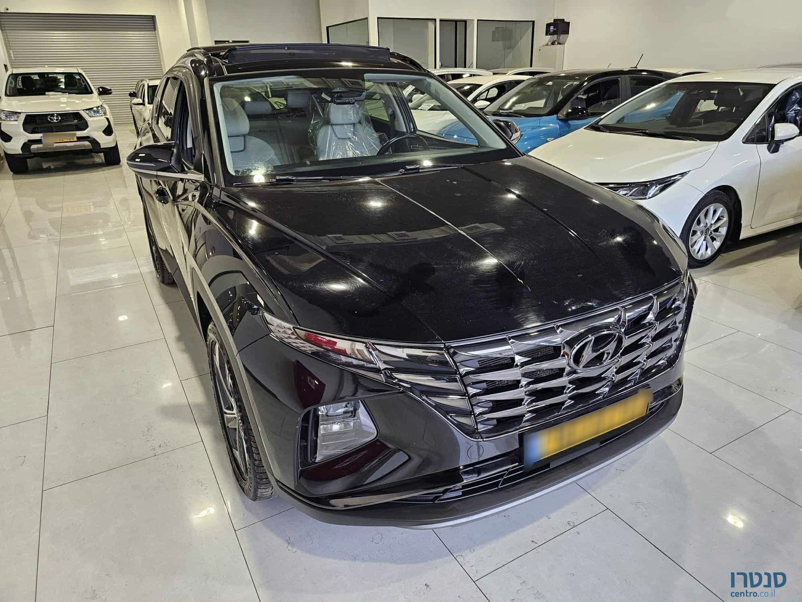 2023' Hyundai Tucson photo #2