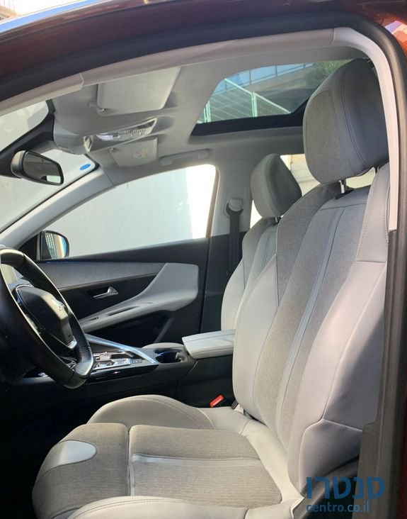 2017' Peugeot 3008 פיג'ו photo #4