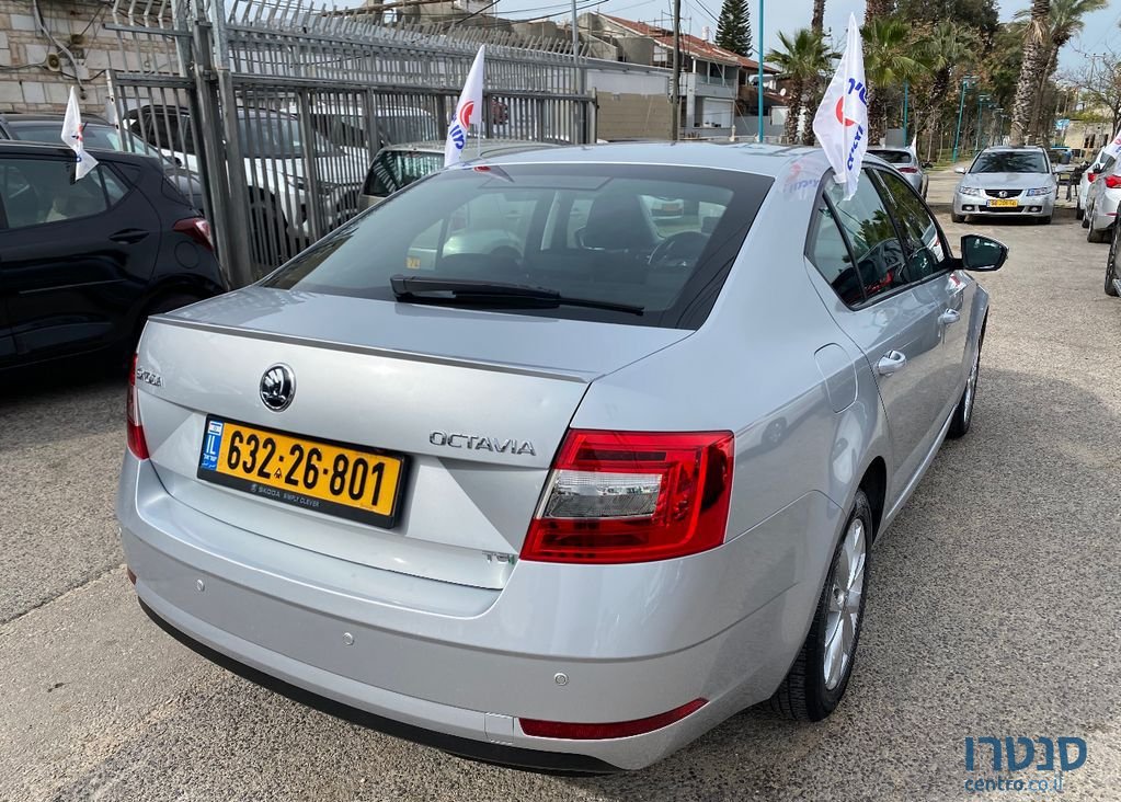 2019' Skoda Octavia סקודה אוקטביה photo #4