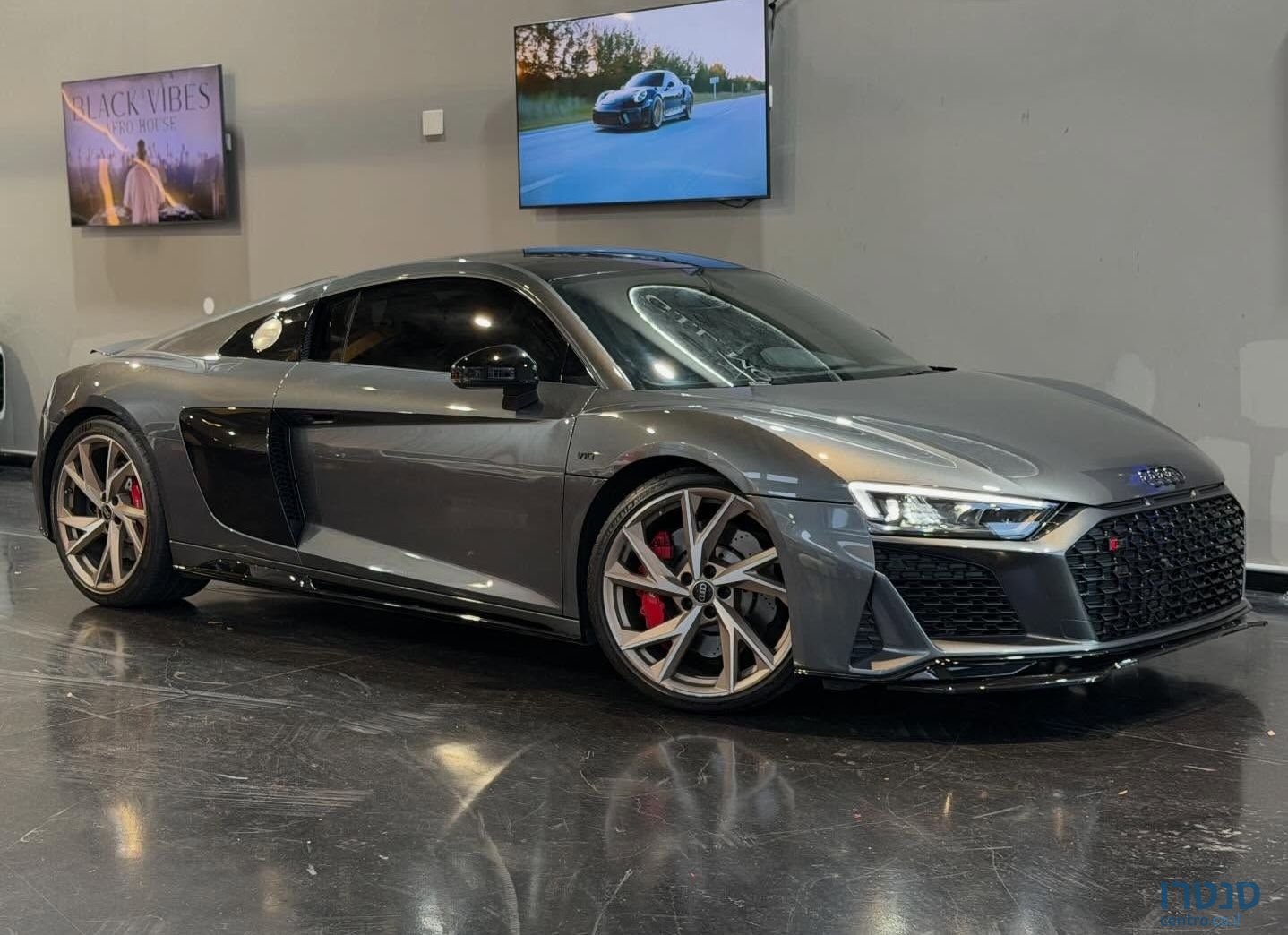 2024' Audi R8 אאודי photo #1