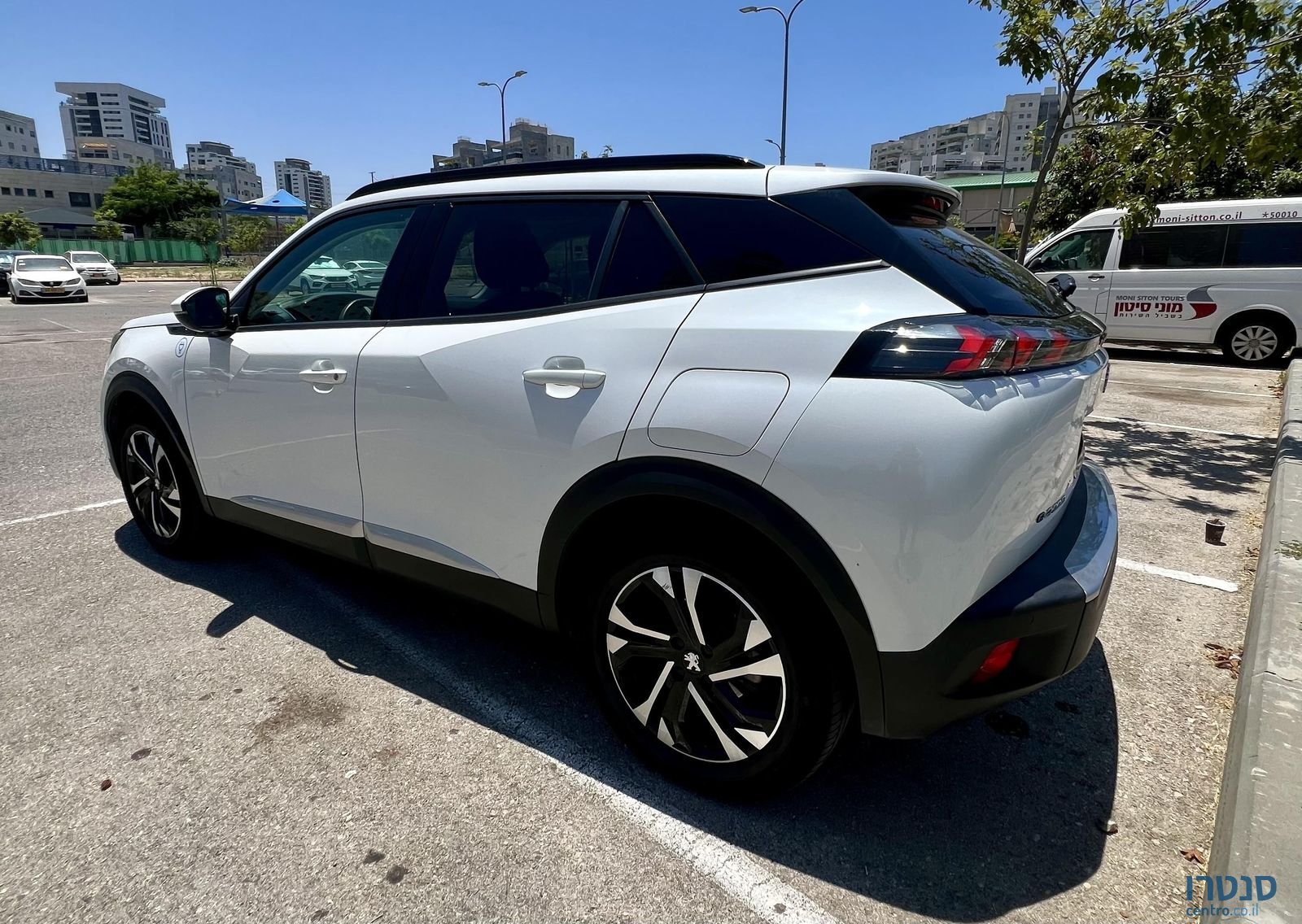 2021' Peugeot 2008 פיג'ו photo #3