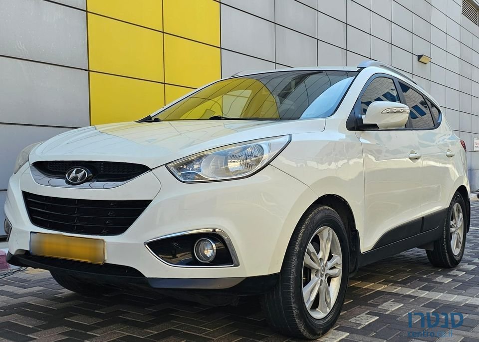 2012' Hyundai ix35 photo #3