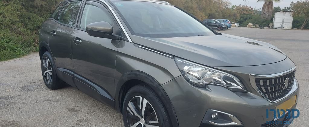 2019' Peugeot 3008 פיג'ו photo #5