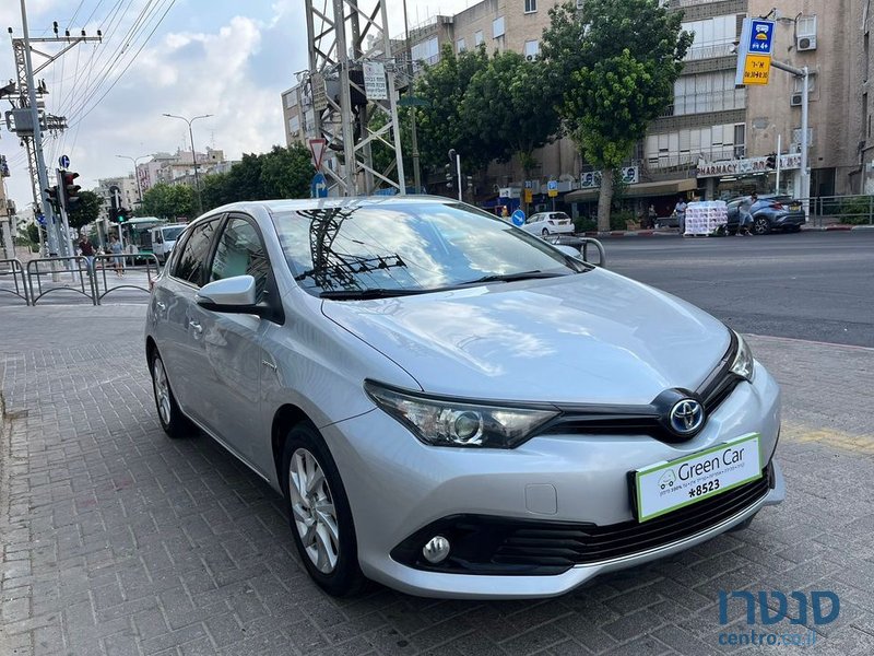 2018' Toyota Auris טויוטה אוריס photo #5