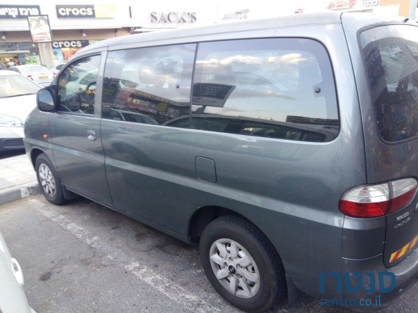 2006' Hyundai H-1 photo #1